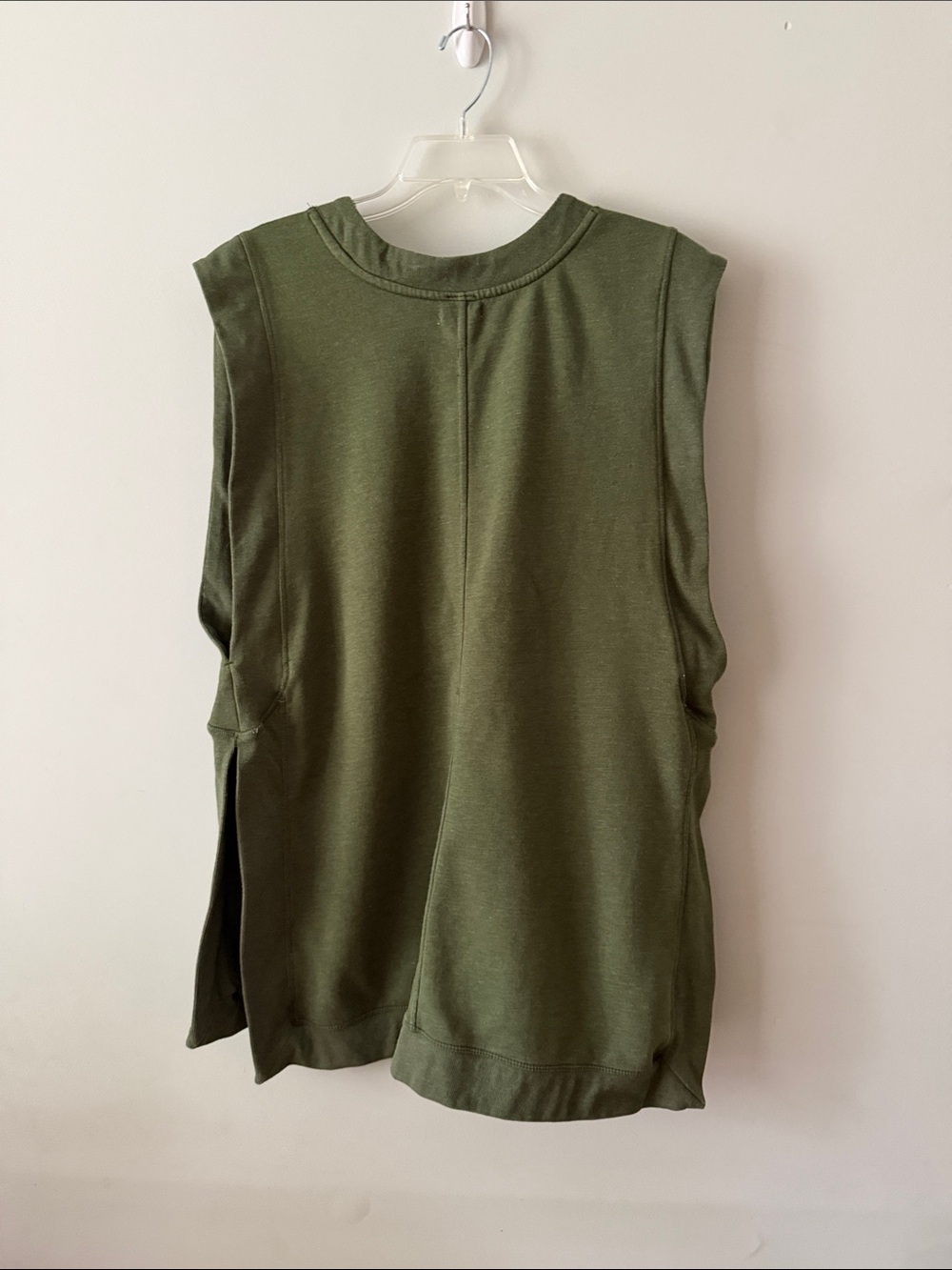 Pilcro Olive Green V-Neck Sleeveless Top - Picture 3 of 6